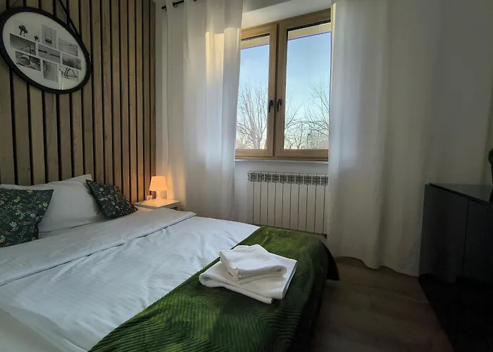 Tabago Studio 25 Zdunska Wola, Srebrna